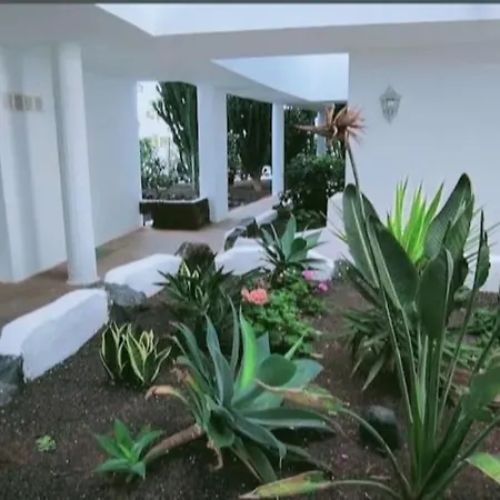Brisamar Costa Teguise