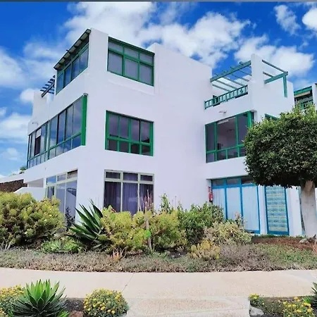 Brisamar Costa Teguise